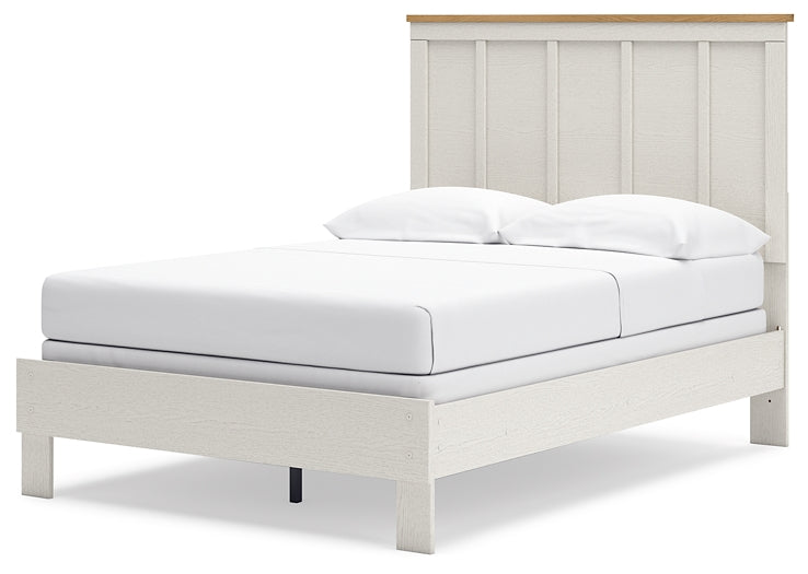 Linnocreek  Panel Bed